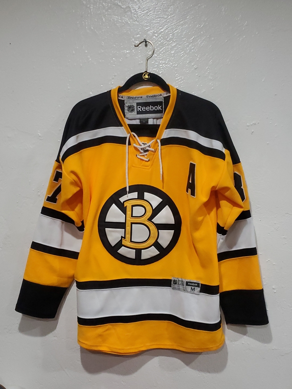 Patrice Bergeron Boston Bruins Reebok Authentic NHL Jersey Size M